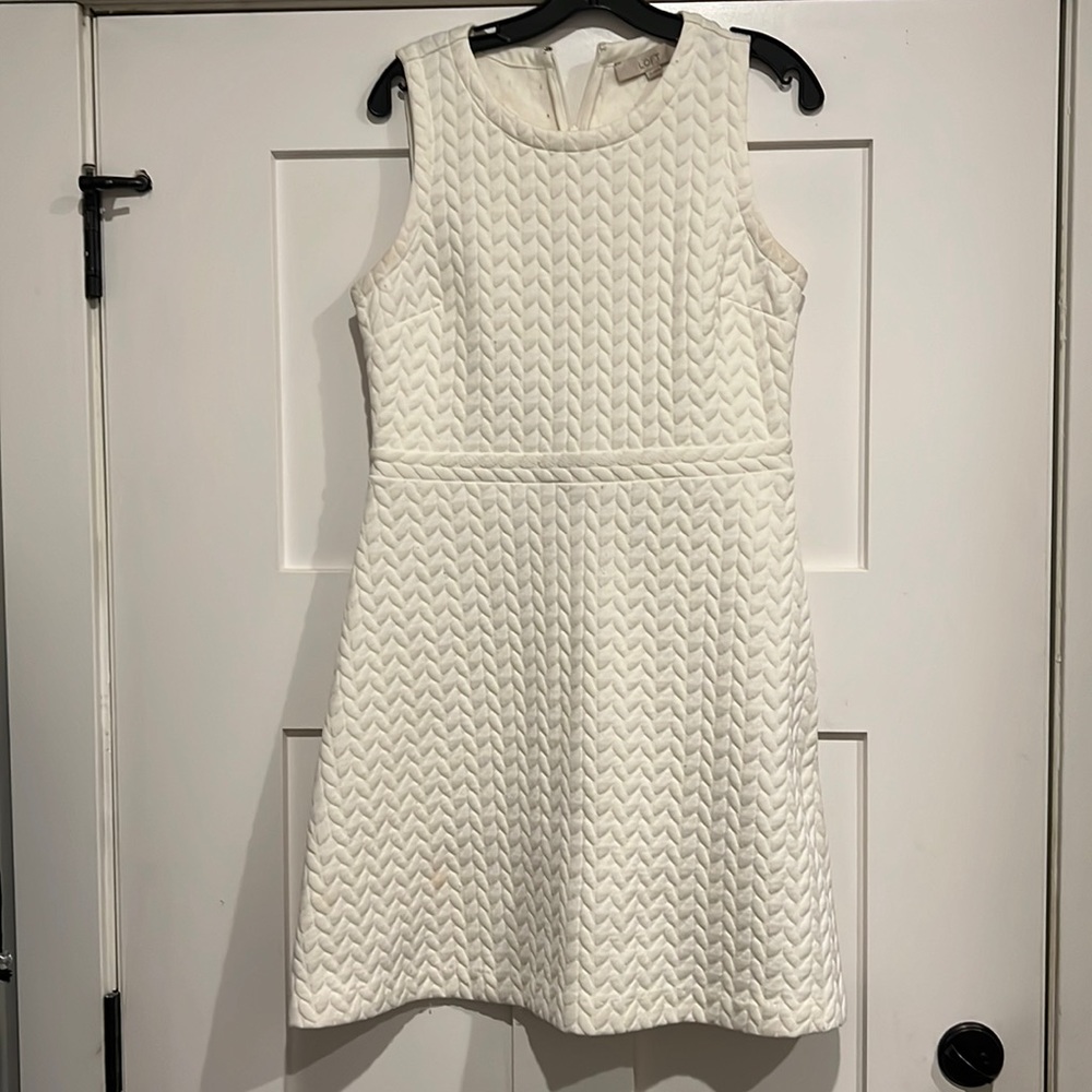 Super flattering white dress from Loft